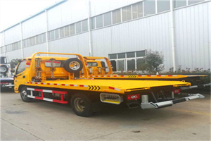 浈江附近拖车救援搭电